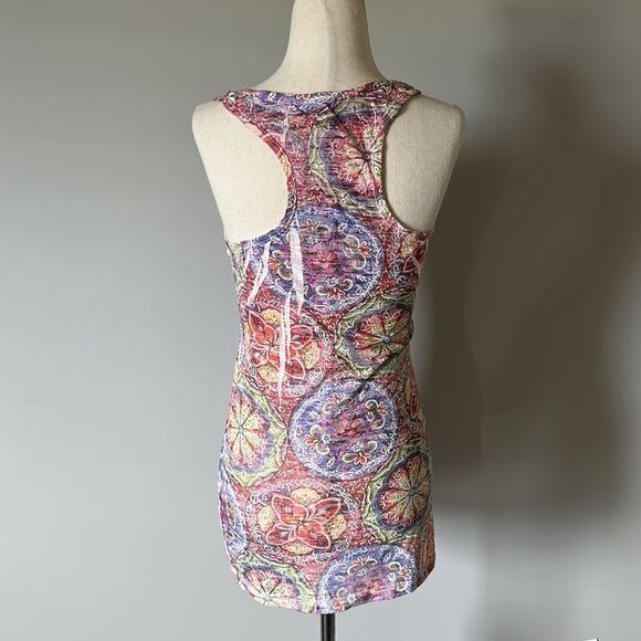 Hip Happening in the Present sz M stain glass style print racer back tank - Picture 4 of 6
